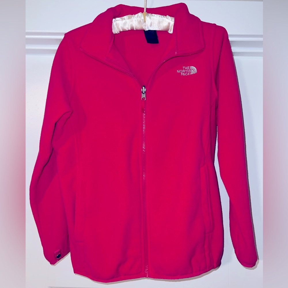 Like new. The North Face fleece jacket. Size kids XL